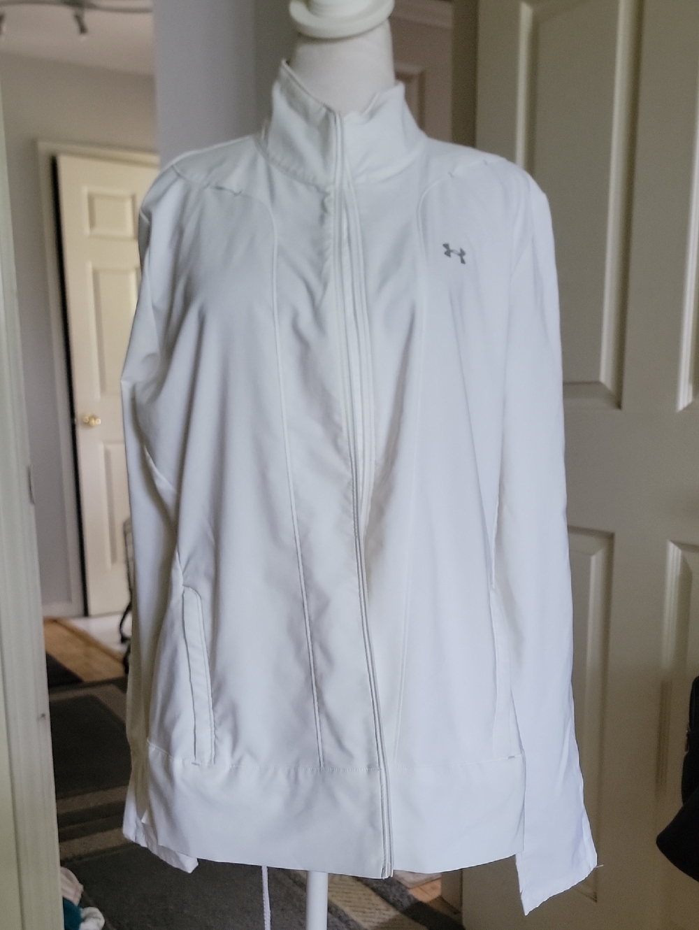 Under Armour Women’s White Full-Zip Jacket